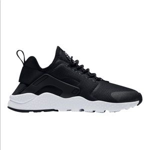 Nike Women’s Air Huarache Run Ultra Shoes